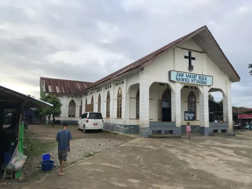Myanmar Churches Face Military Attacks as U.S. Resumes Diplomatic Talks