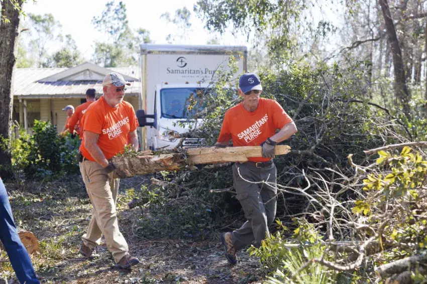 Christian Relief Groups Bring Food, Water, and Cleanup Help to Gulf Coast Families